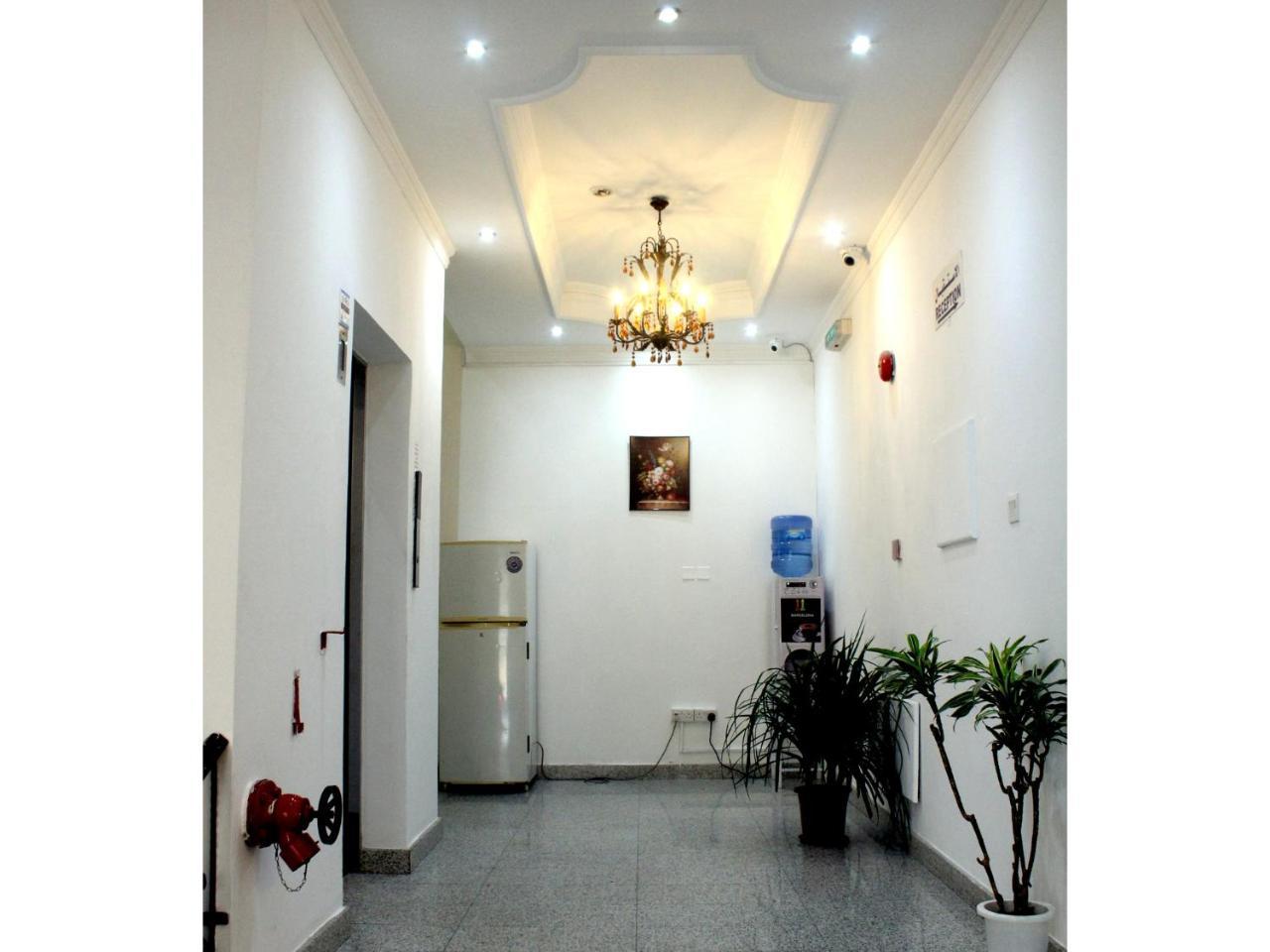 Landmark 2 Hotel Al-Manamah Bagian luar foto