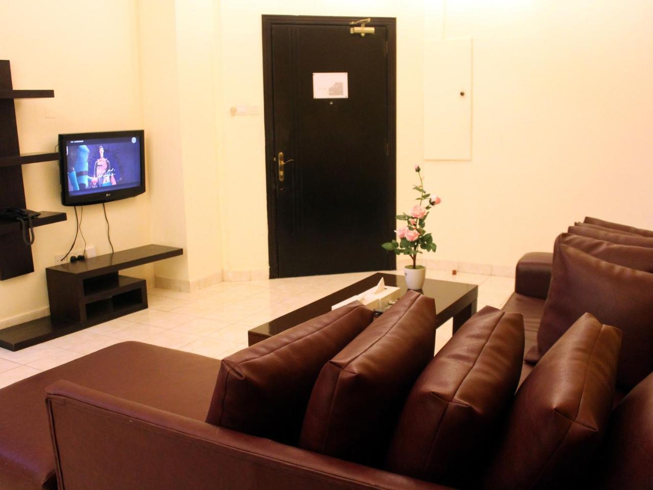 Landmark 2 Hotel Al-Manamah Bagian luar foto