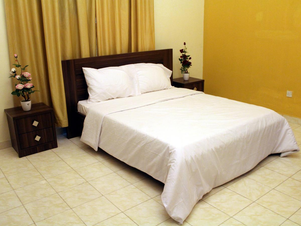 Landmark 2 Hotel Al-Manamah Bagian luar foto